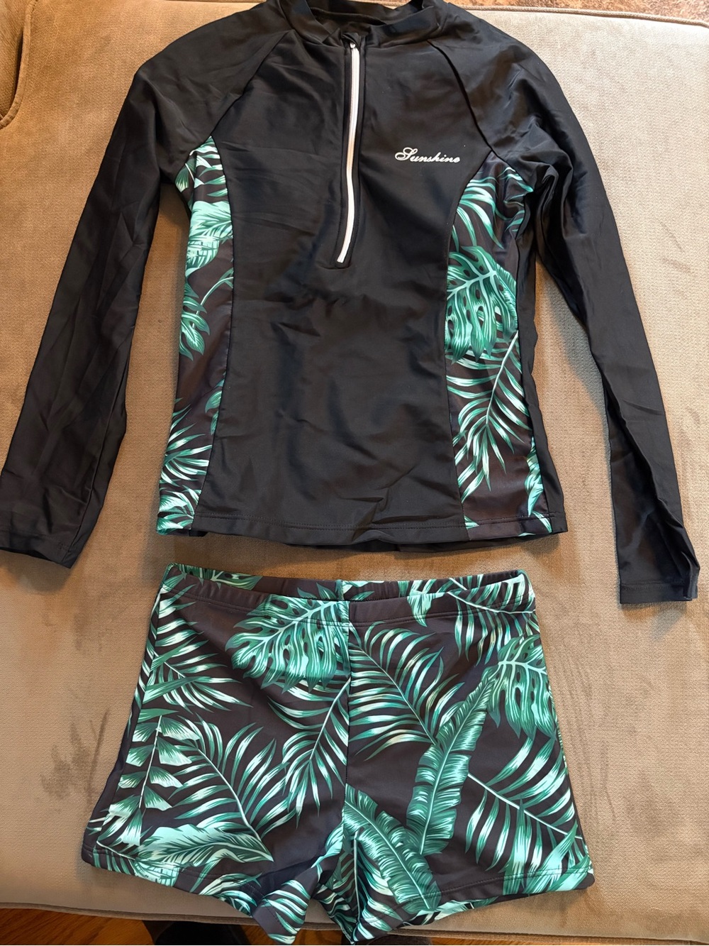 Sunshine Tropical Two-Piece Rash Guard Set - Black & Teal Palm